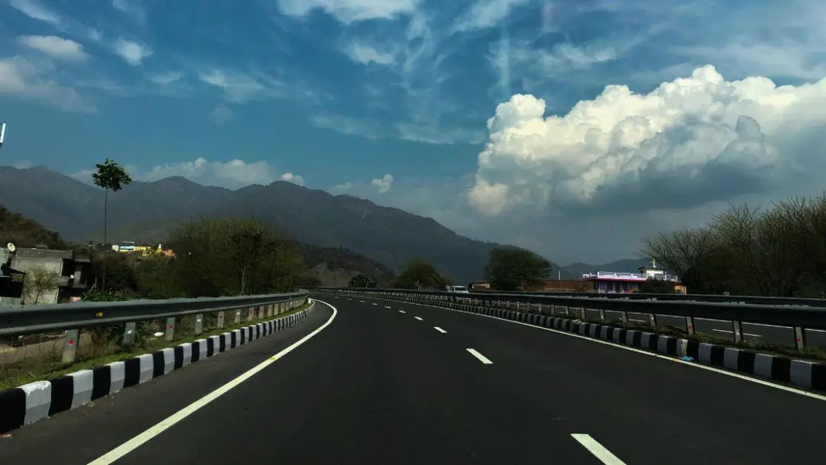 Delhi-Mumbai E-Highway Route: All You Need To Know