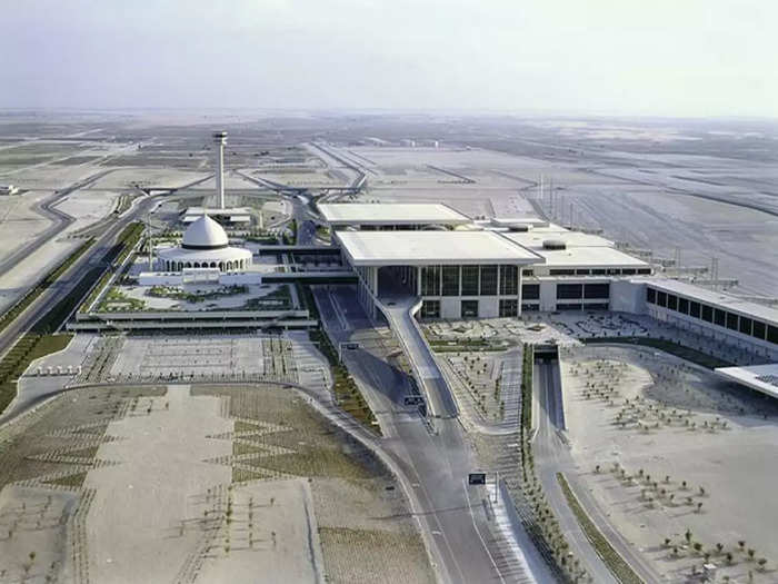 World’s Largest Airport in Saudi Arab | King Fahd International Airport